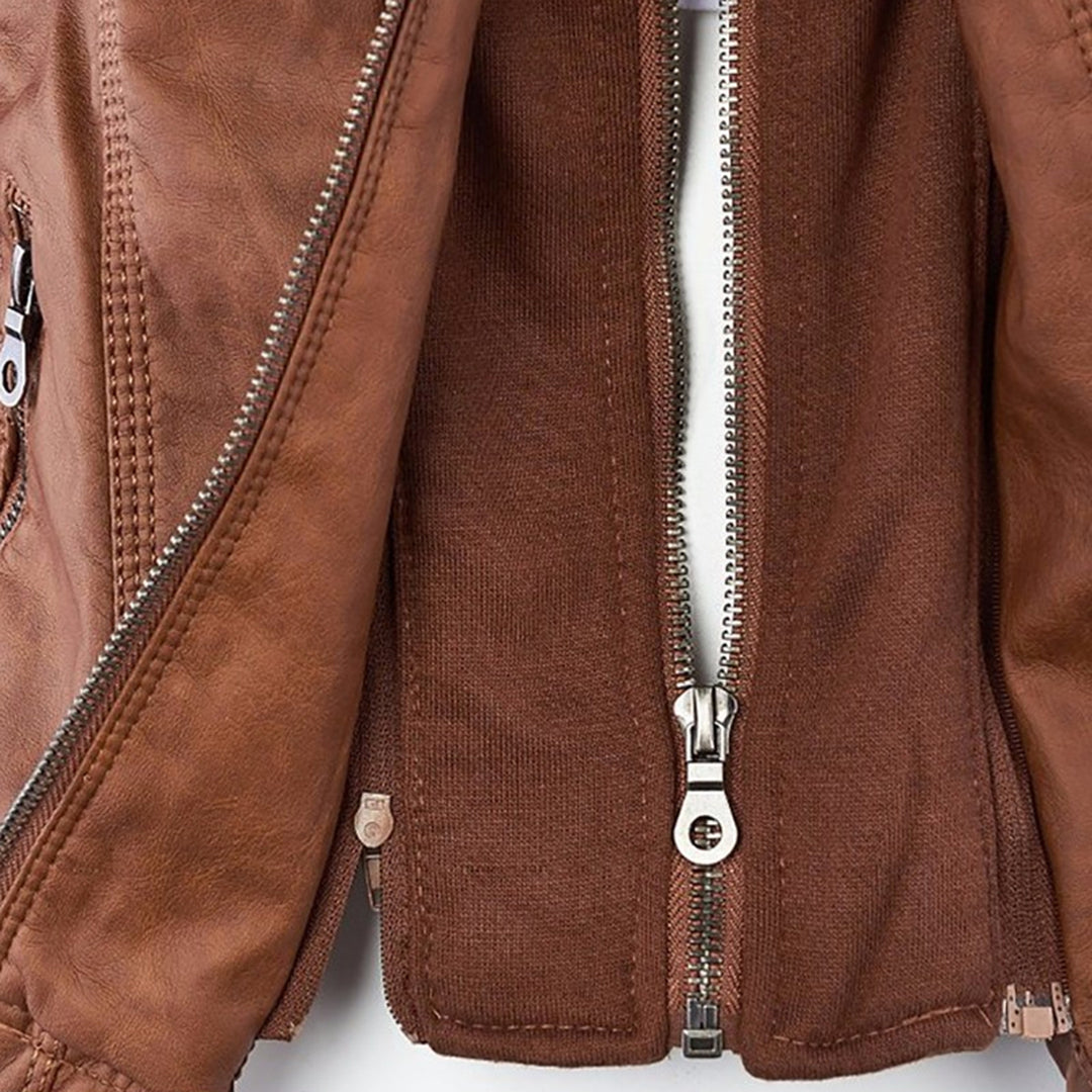 Vesper: The Leather Jacket That Commands Attention